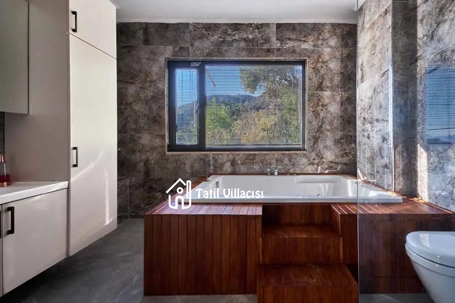 Villa Blue Diamond