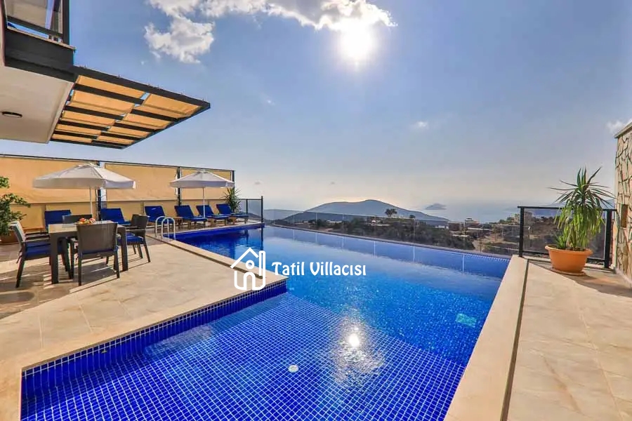 Villa Blue Star