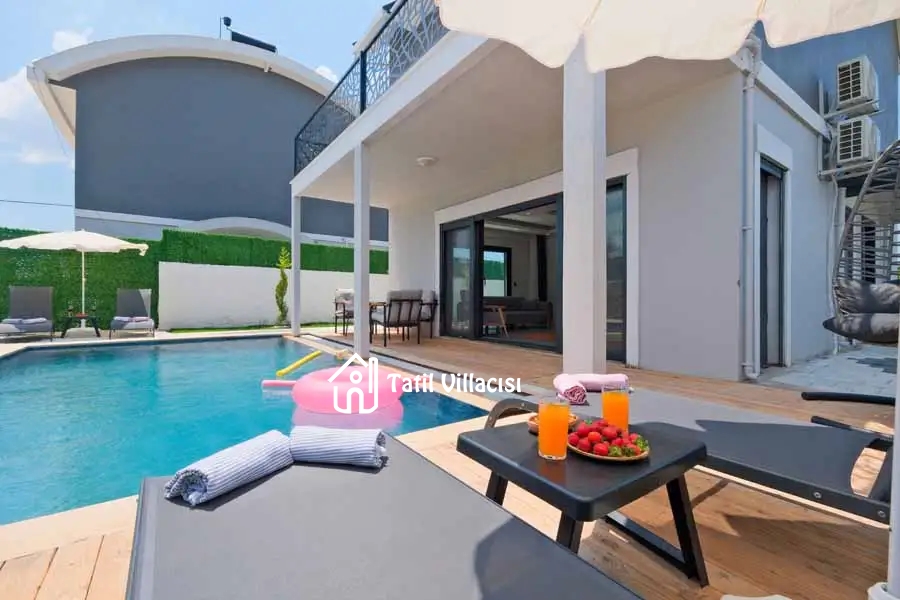 Villa Holiday