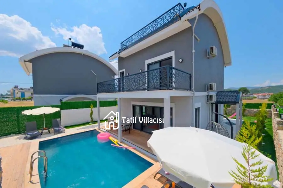 Villa Holiday