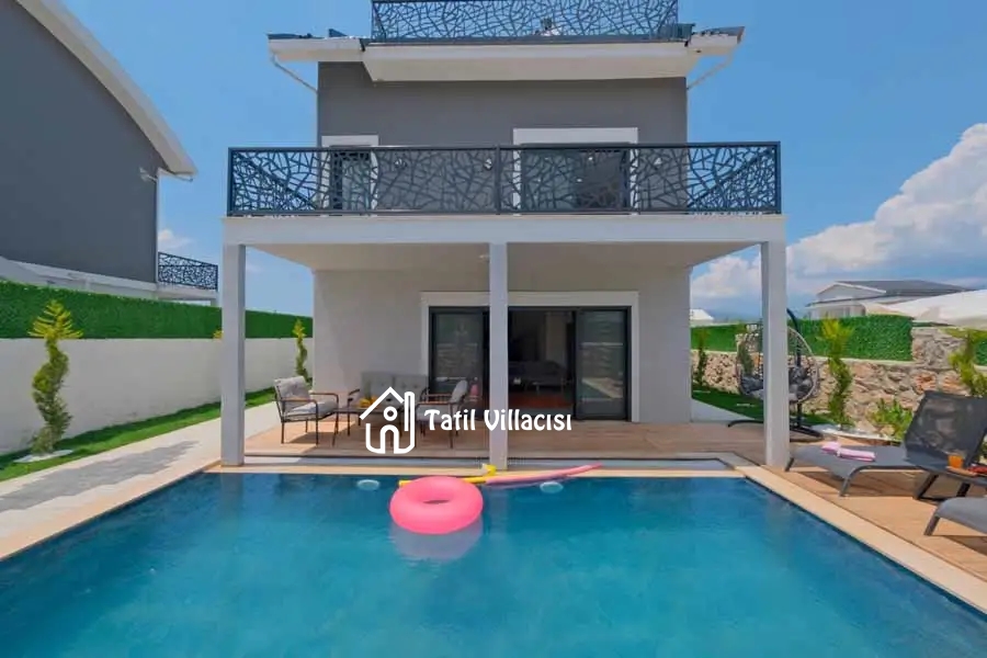 Villa Holiday