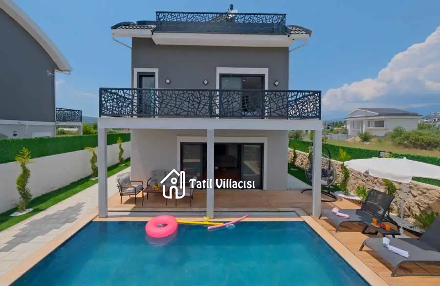 Villa Holiday