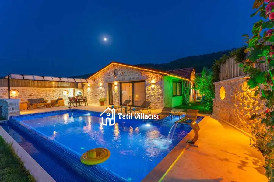 Villa Opulent