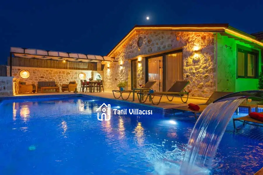 Villa Opulent