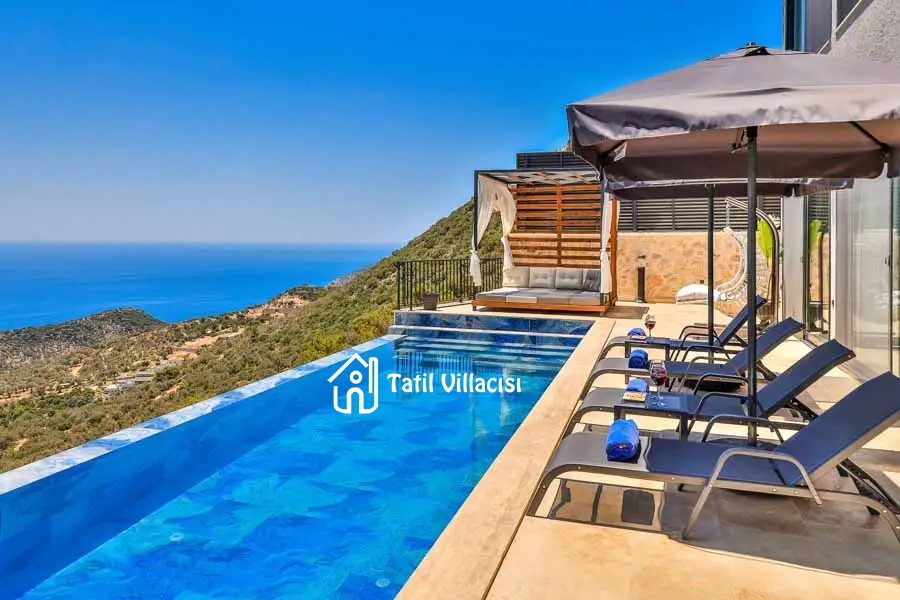 Villa Royal Life 1