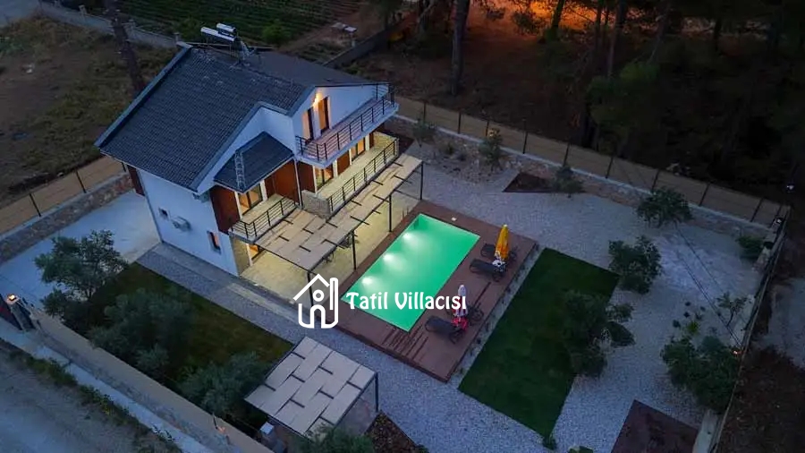 Villa Tansu Üzümlü